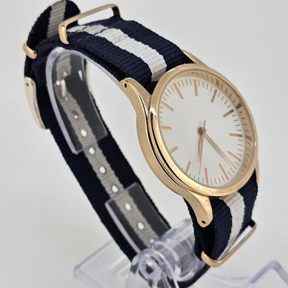 Aeropostale Unisex Watch 38MM White‎ Dial Blue White Canvas Band New Battery
